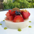 Vanilla panna cotta with marinated strawberries | Ayurveda Parkschlösschen Health Blog
