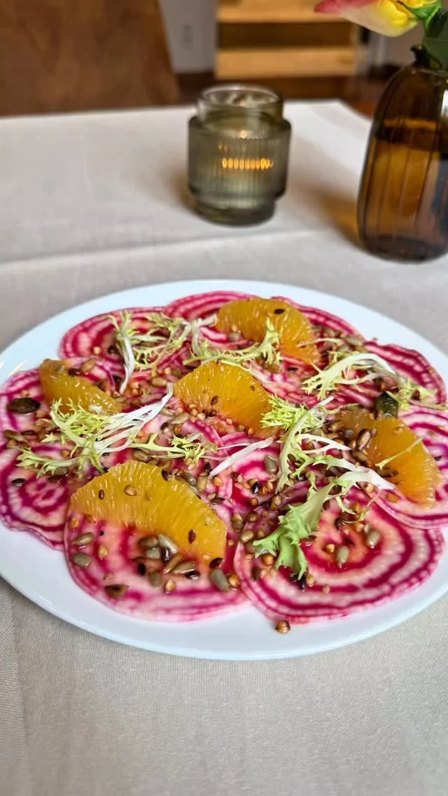 🇩🇪 Silvestermenü 2025 ✨  Alle Informationen zu unserem Jahreswechsel-Programm finden Sie über den LINK IN BIO.  Alternativ können Sie sich direkt an unsere Rezeption wenden:
☎️ +49 (0)6541 050 | rezeption@parkschloesschen.de  ✦✧✦✧  🇬🇧 New Year‘s Eve Menu  2025 ✨  For all of the information about our turn of the year programme, head to our LINK IN BIO.  You may also contact our reception directly:
☎️ +49 (0)6541 7050 | rezeption@parkschloesschen.de  • • • • • • • •  #ayurvedaparkschloesschen #silvester #trabentrarbach #mosel